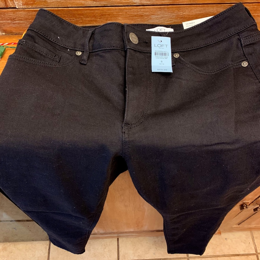 NWT Loft Women's Black Jeans, size 8 (fits like 6) - Picture 2 of 3